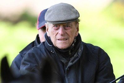 Принц Филипп: тайная операция и загадочный рак