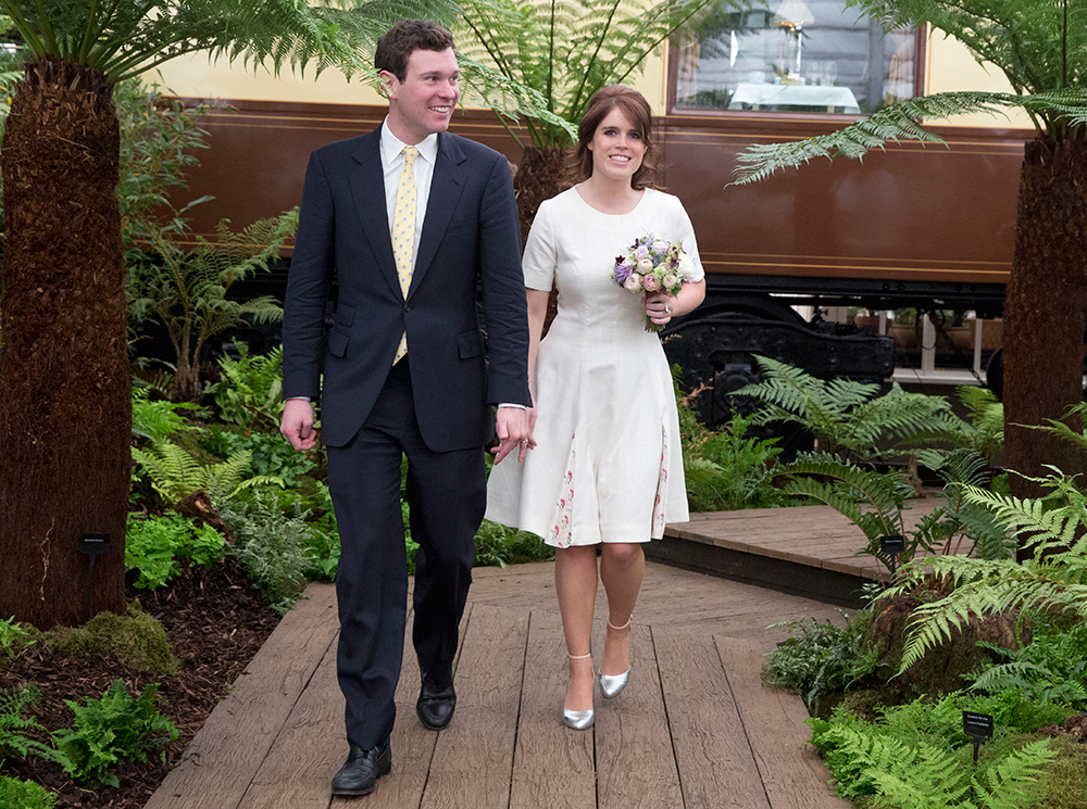 Принцесса Евгения и ее будущий жених Джек Бруксбэнк на мероприятии Chelsea Flower Show, 23 мая 2016 года | marieclaire.ru