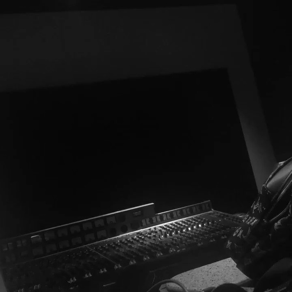 Ариана Гранде выпустит новый альбом до конца этого года