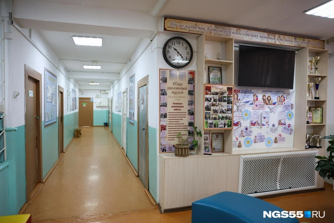 В коридорах светло и уютно | Источник: Евгений Софийчук / NGS55.RU