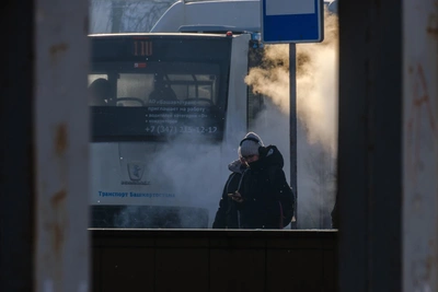 Жителей ХМАО предупредили о длительных аномальных морозах