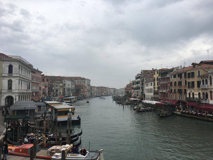 Венецианские каникулы: как дважды упасть в канал, чтобы утонуть в заботе и сочувствии местных жителей