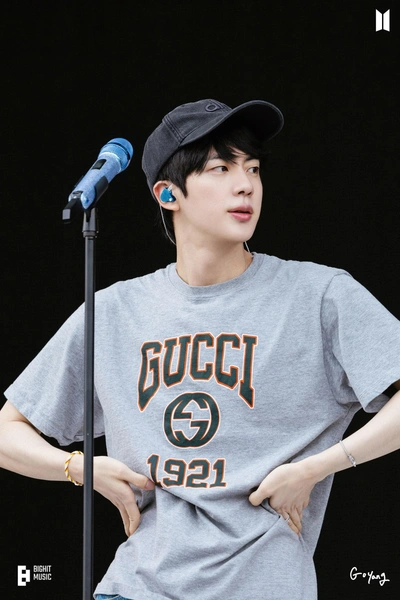 Источник: BIGHIT MUSIC