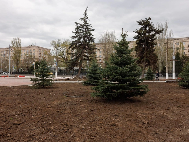 На данном участке работы продолжаются. | Источник: Алексей Волхонский / V1.RU