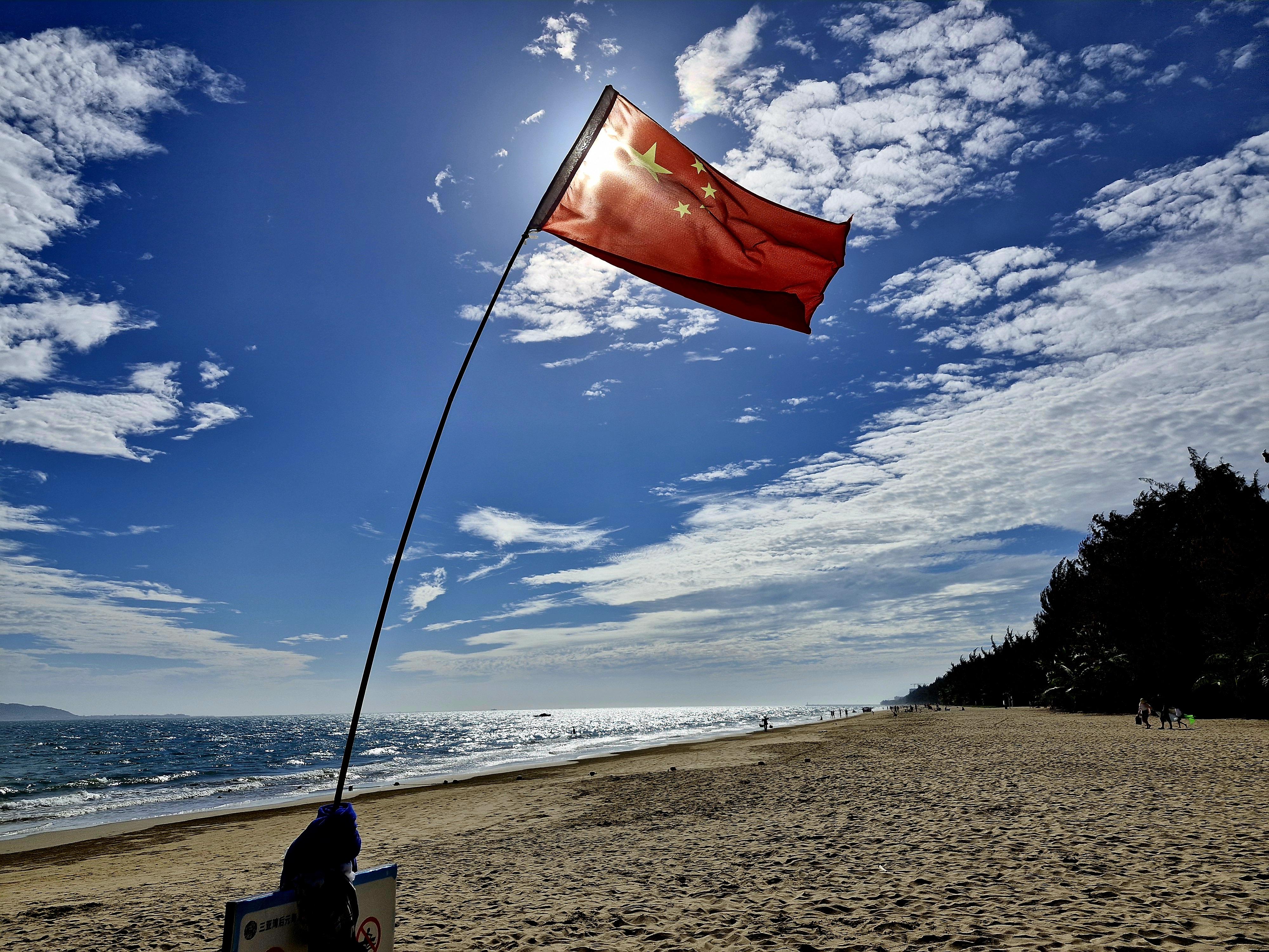 «Честная администратор написала, что „в этом мясе мало мяса“»: россиянка рассказала об отдыхе и ценах на Хайнане 