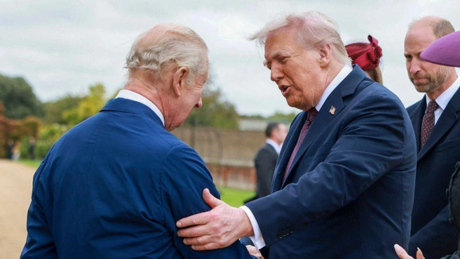 Чарльз и Трамп заключили секретную сделку во время государственного визита в 2025 году. | Источник: MEGA