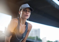 Gym face: что это такое и как его избежать