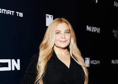 Пегова избегала Марина, Кутавичюте похудела, а Кузенкина вернулась из Италии: премьера боевика «Дорогой Вилли»