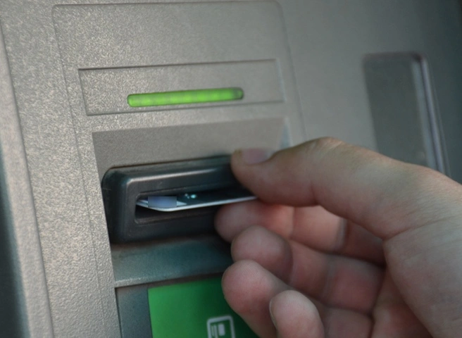 В Apple Pay стало невозможным добавить новые карты «Мир» | ya62.ru