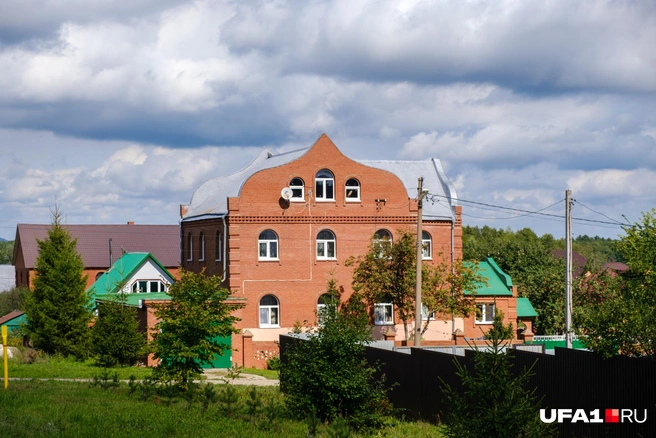 Арочные окна тоже были в моде при царе | Источник: Булат Салихов / UFA1.RU