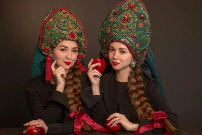 В Екатеринбурге ищут обладательниц самых длинных кос