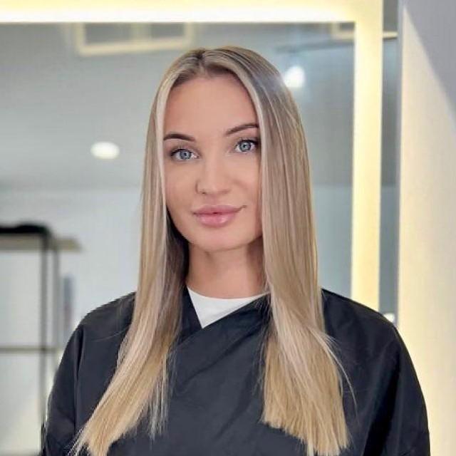 «Я взяла два шприца, набрала обезболивающий препарат»: врач-самоучка рассказала в суде, как «убила» Бурцеву