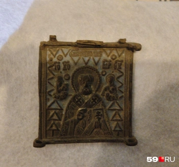 Образок Святого Николая из Архиерейского квартала | Источник: Ольга Якунчева / 59.RU