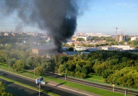 В Москве при пожаре на складе погибли 16 человек | ya62.ru