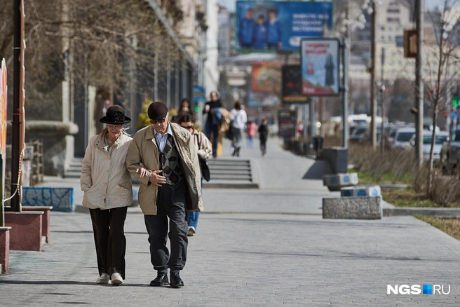 Теплая погода будет радовать горожан несколько дней | Источник: Александр Ощепков / NGS.RU
