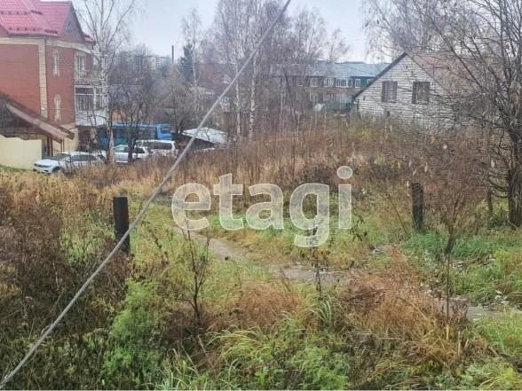 И на возвышенном месте | Источник: surgut.etagi.com