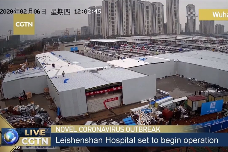 Прямая трансляция из открывающейся в Китае второй больницы для пациентов с коронавирусом