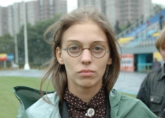 Уварова о перезапуске «Не родись красивой»: «Не очень верю во вторые части»