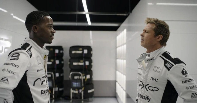 Фильм вышел совсем недавно | Источник: кадр из фильма «F1» (18+), реж. Джозеф Косински (Apple Original Films, 2025)