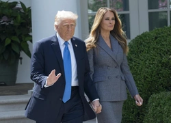 Почти свидание: Дональд и Мелания Трамп появились на красной дорожке