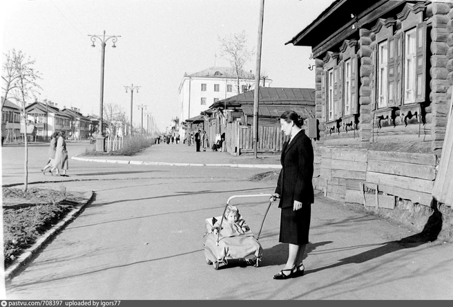 Перекресток улиц К. Мяготина и Томина, 1959 год | Источник: Старый Курган