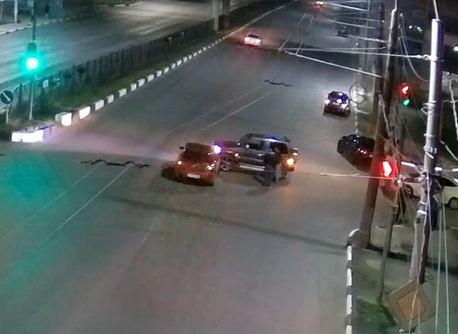 На Московском шоссе столкнулись два автомобиля | ya62.ru