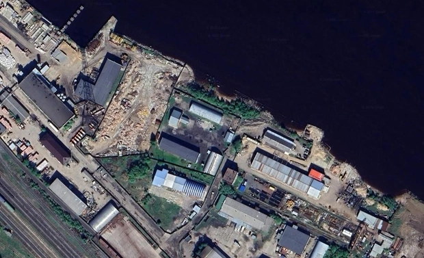 Первый снимок сделан 28 мая 2023 года, второй 9 сентября 2024 года | Источник: google.ru
