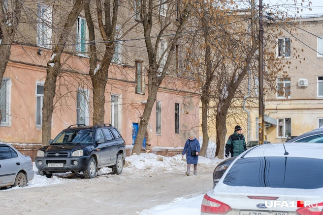 Рядом находится семейное общежитие | Источник: Булат Салихов / UFA1.RU