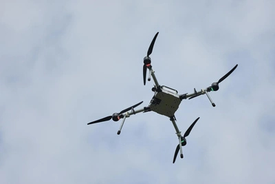 Минниханов: к слежке за дронами подключат охранников и работников АЗС