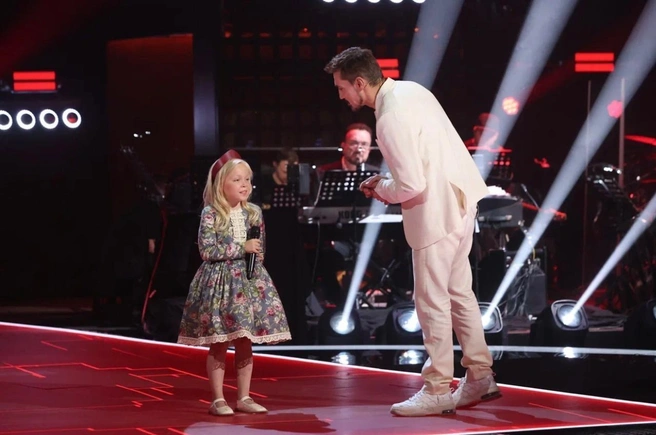 Семилетняя Мария Никулина покорила шоу «Голос. Дети» | Источник: Екатерина Никулина