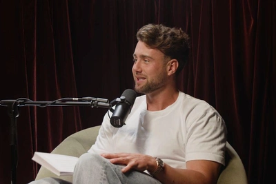 Бывшая звезда Netflix признался в инъекциях ботокса в интимную зону