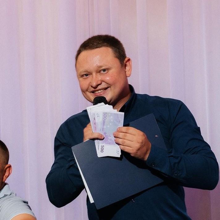 <p>Алексей Наумов</p>
