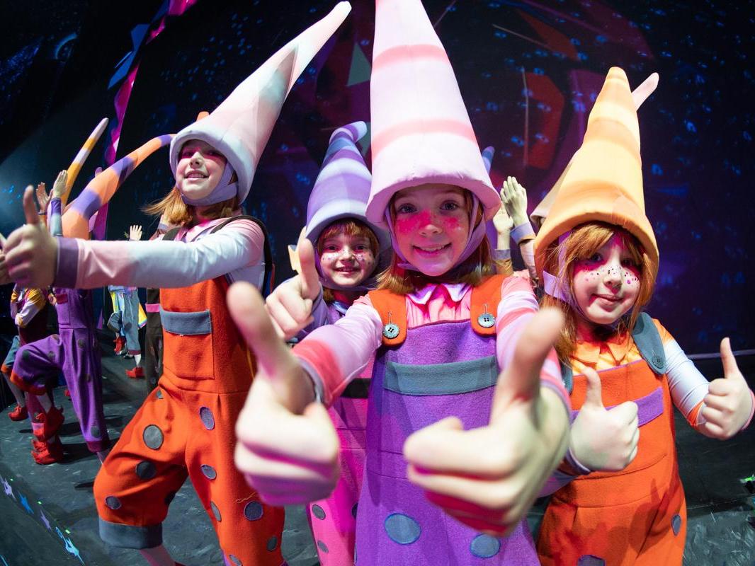 Дети будут в восторге: куда сходить с ребенком на Новый год 2024 | marieclaire.ru