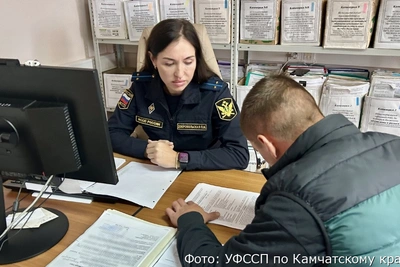 На Камчатке приставы нашли должника на вулкане