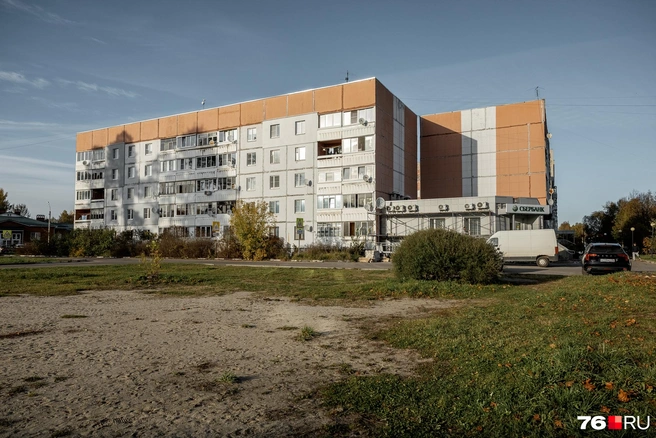 Красные Ткачи находятся в 17 километрах от центра Ярославля | Источник: Александр Куренной / 76.RU