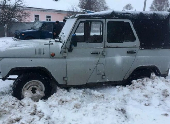 В Ухолове УАЗ сбил 32-летнюю женщину | ya62.ru