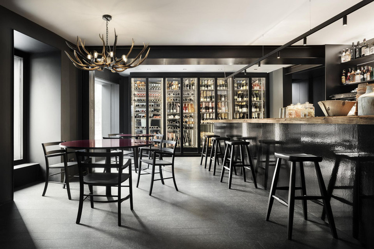 Винный бар-бистро 75 Café & Lounge — новый проект Пьеро Лиссони (фото 0)