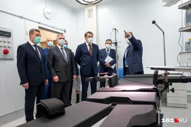 Посмотреть на готовый объект приезжал министр здравоохранения Михаил Мурашко | Источник: Евгений Вдовин / 161.RU