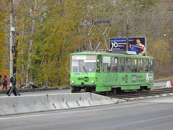 В Ульяновске заработала трамвайная остановка на «минаевском» мосту | Источник: Дмитрий Сильнов / 173. RU