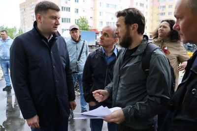 Качество работ в сквере «Династия» проверил Илья Ножечкин