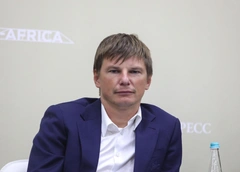 Восьмилетняя дочь Алисы от Андрея Аршавина растет его копией: фото повзрослевшей Есени