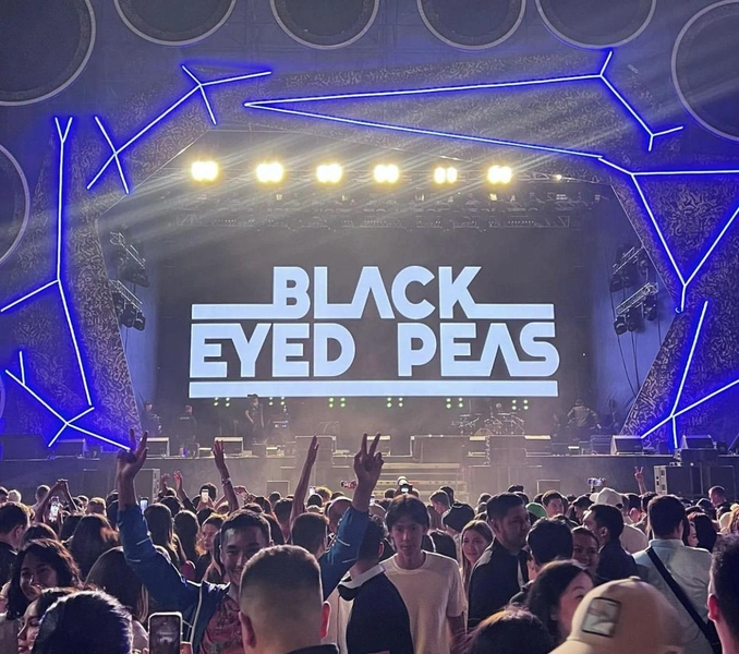 Легендарная группа Black Eyed Peace выступила в Казахстане