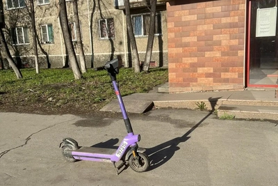 Челябинск запустил чат-бот для жалоб на самокаты