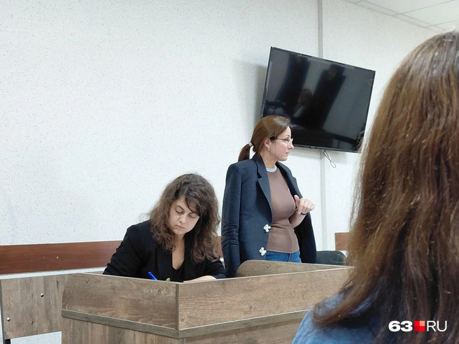 Представительницы Избирательной комиссии Самарской области | Источник: Александра Исмайлова / 63.RU