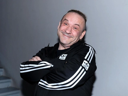 Пчелка уже не та: зависимость и мимолетные романы, за которые хейтили Александра Морозова, похудевшего на 80 кг