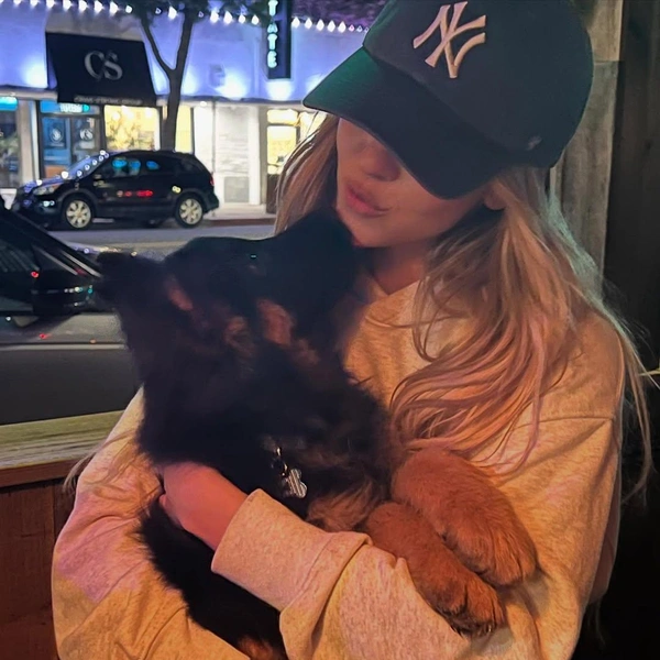 Источник: sydney_sweeney / Instagram (экстремистская организация, деятельность запрещена на территории РФ)