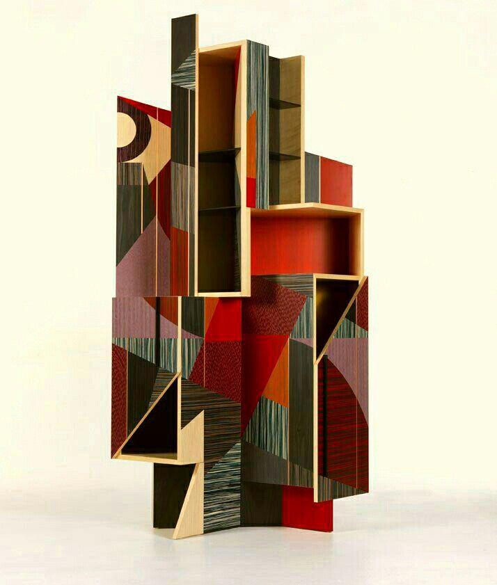 Алессандро Мендини. Сервант Magico 3, 2010. | Источник: архив пресс-служб