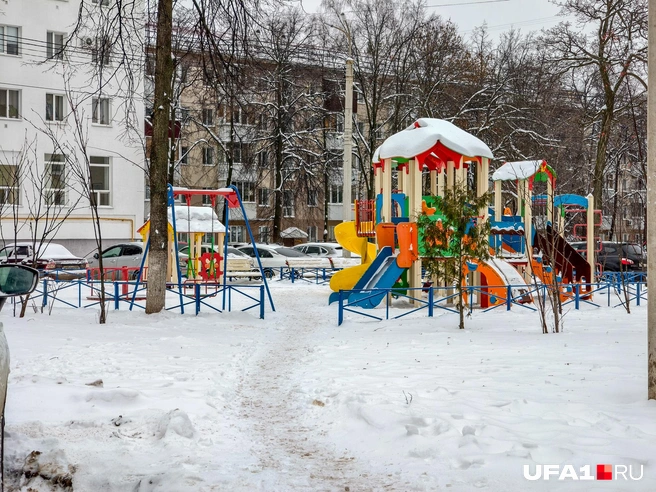 Видите елку? А она есть! | Источник: Булат Салихов / UFA1.RU