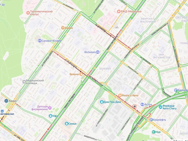 Ситуация по состоянию на 9:15 — 50 лет СССР стоит от Зорге до проспекта | Источник: «Яндекс.Пробки»