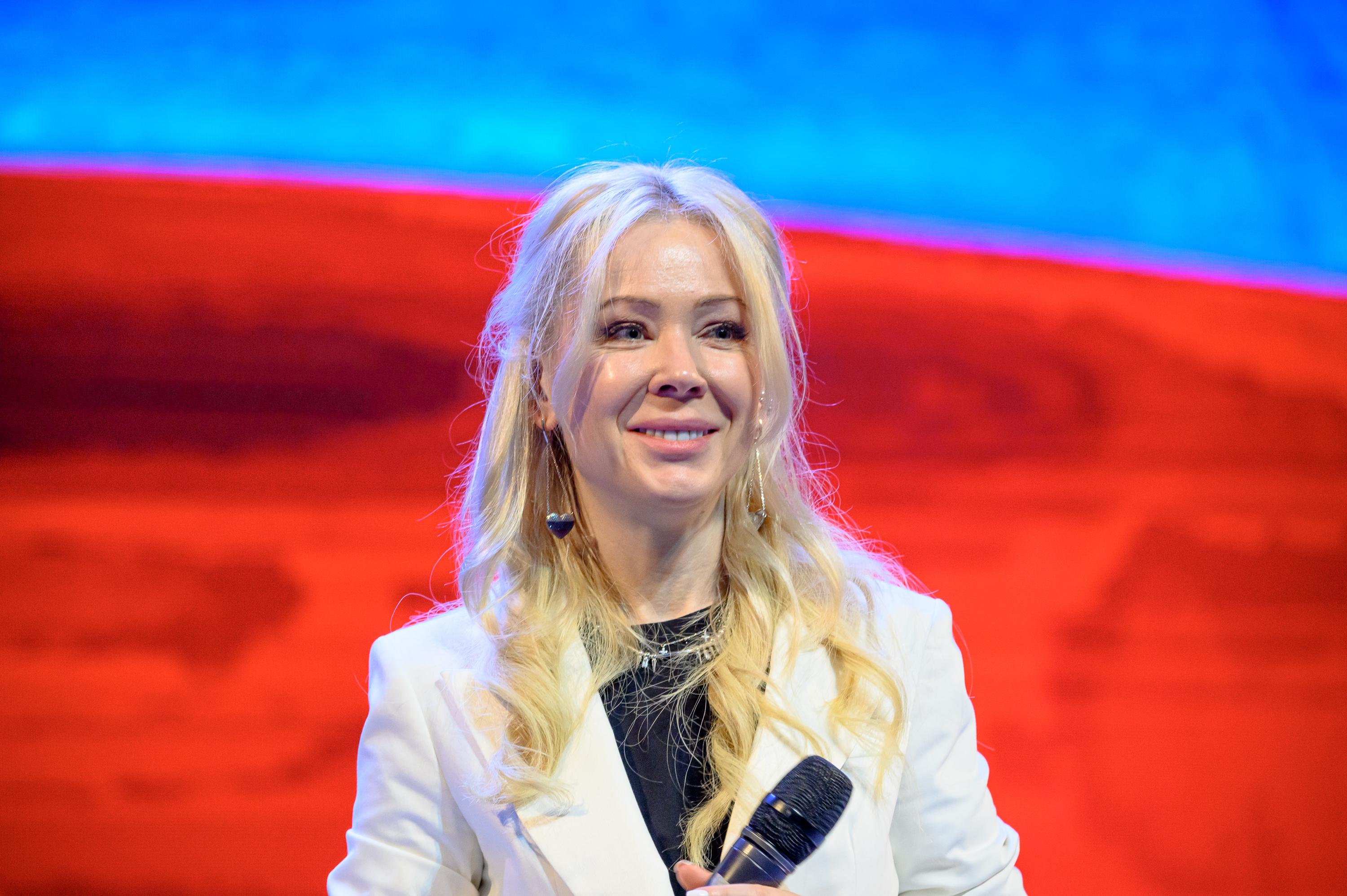 В Красноярск прилетит Екатерина Мизулина